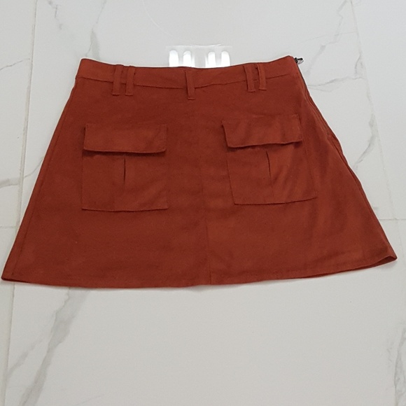 EUC Faux Suede Sienna Mini Skirt Size 8 - Picture 3 of 5